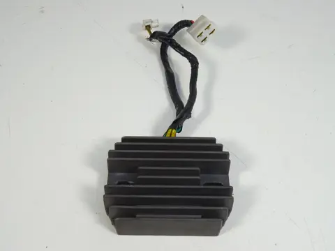 SPANNINGSREGELAAR Ducati ST4 1997 - 2002