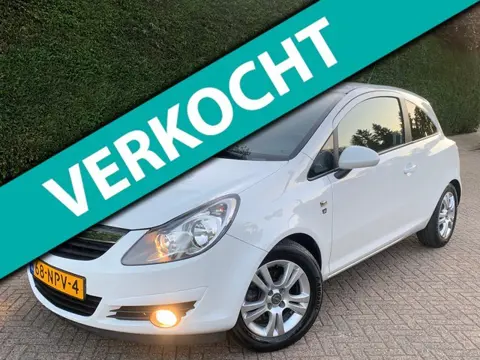 Opel Corsa 1.3 CDTi EcoFlex S/S '111' Edition 1 jaar apk ( AIRCO !!! )