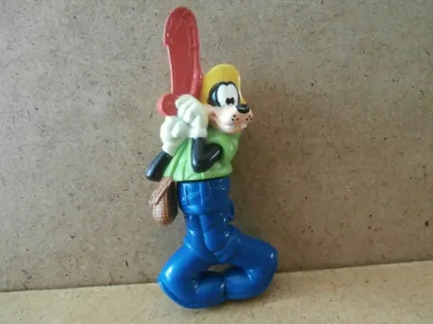 Goofy poppetje 2 adv7329