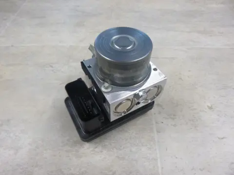 ABS POMP Kawasaki Z 1000 Sx 2017 - 2020