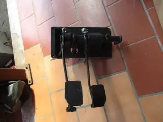 Pedal board for Ferrari 365 Gtb4 Daytona