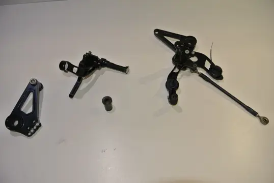 SCHETSPLAAT Ducati Monster S2 1000 2003 - 2005