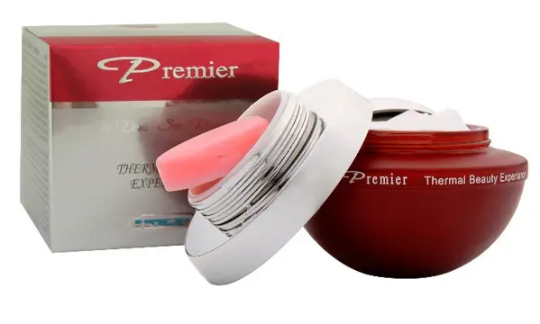 Dode Zee Producten Premier voor stralende jonge huid.