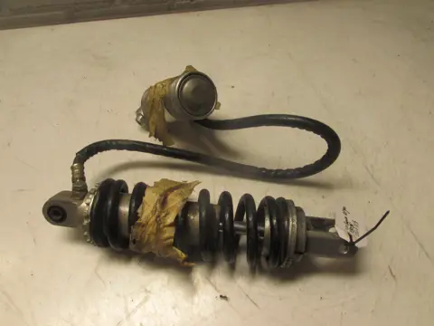 ACHTER SCHOKBREKER Suzuki RF 900 1993 - 1996