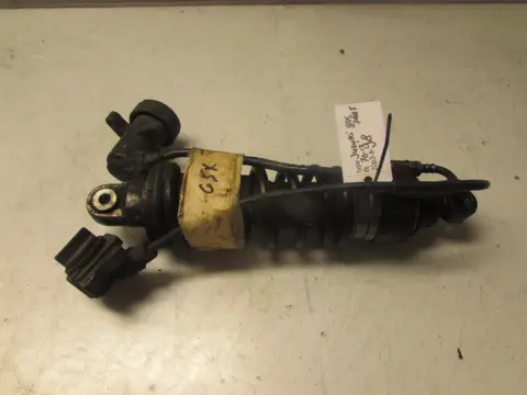 ACHTER SCHOKBREKER Suzuki GSX 750 1984 - 1986