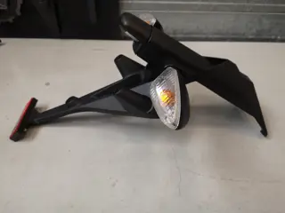 KENTEKENPLAATHOUDER Aprilia RSV 4 2009 - 2010