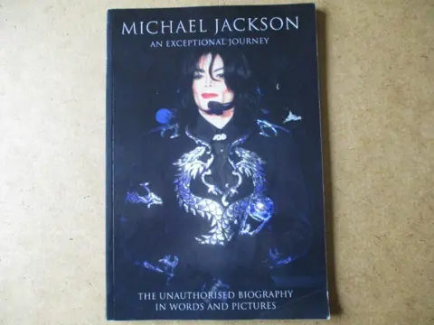 Michael jackson adv8203