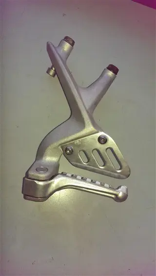 VOETSTEUN LINKS Aprilia RSV 4 2009 - 2010