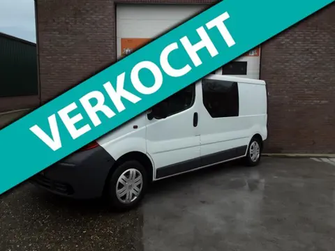 Renault Trafic 1.9 dCi L2 H1 DC Générique