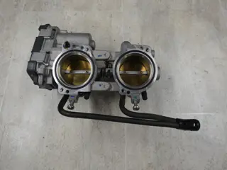 GASKLEPHUIS Aprilia Tuono V4 2015 - 2016