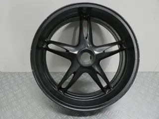 ACHTER VELG Triumph Sprint ST 1050 2005 - 2011