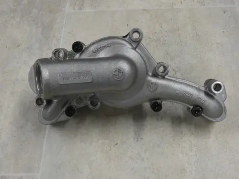 WATERPOMP BMW R 1200 GS LC 2013 - 2016 / 2017 - 2018