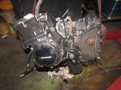 MOTORBLOK Kawasaki ZZR 1200 2002 - 2005