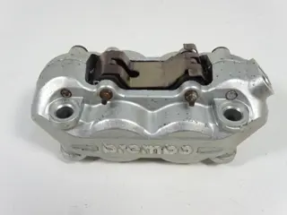 REMKLAUW RECHTS VOOR Ducati 848 2008 - 2010