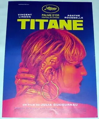 TITANE filmposter.