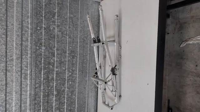 ACHTER SUBFRAME Aprilia Tuono 1000 2006 - 2008
