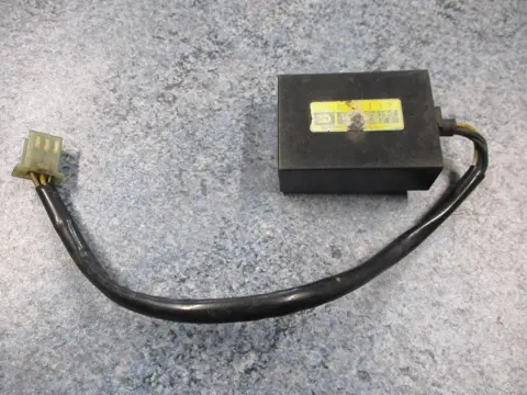 CDI UNIT Honda VF 500 1984 - 1986