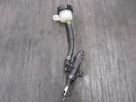 REMPOMP ACHTER Yamaha YZF R6 1998 - 2002