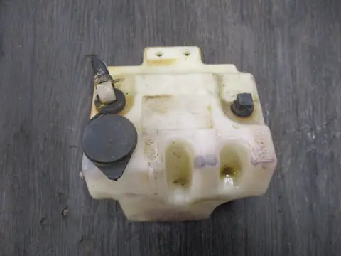 KOELVLOEISTOF RESERVOIR Triumph Speed Triple 1050 2005 -