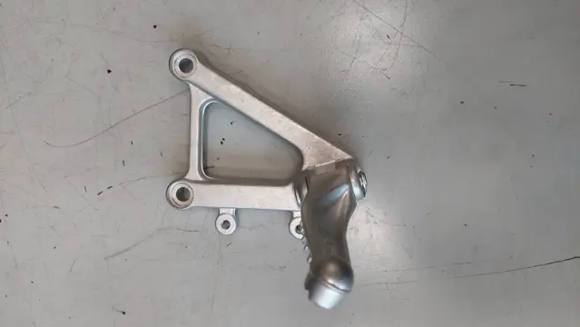 VOETSTEUN RECHTS Aprilia RSV 1000 2001 - 2003