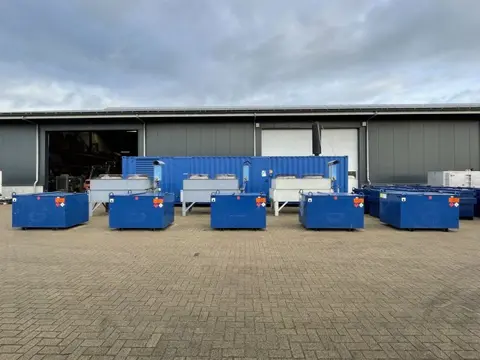Kiwa IBC 1000 liter dieseltank met keuring (bj 2002)