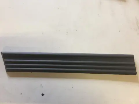 Opel Corsa A Sedan _ TR Stootlijst RA 90237478
