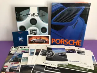 Boeken - 18 Livres-Catalogues-Dépliants - Porsche -