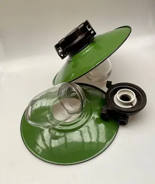 Outdoor/stable lamp (2)