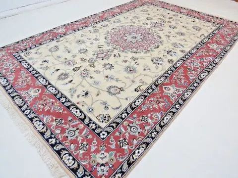 Nain Neu mit Seide Feiner - Tapijt - 310 cm - 197 cm