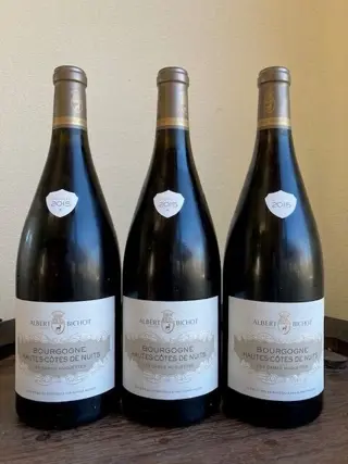 2015 Domaine Albert Bichot. Hautes Côtes de Nuits "Les