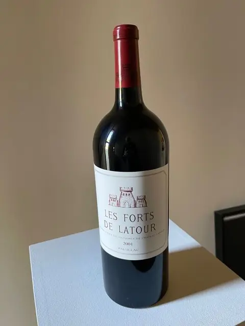 2001 Les Forts de Latour, 2nd wine Chateau Latour -