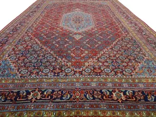 Bidjar - Cleaned Carpet - 300 cm - 200 cm