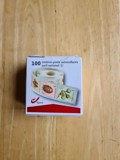 België 2021/2021 - Rolletje van 100 postzegels boomvruchten met grote tanding. - 10 X R158/R170 of te wel 1 doosje van 100 rolzegels boomvruchten postfris