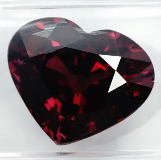 Geen minimumprijs - Pyroop Almandiet Granaat - 8.19 ct
