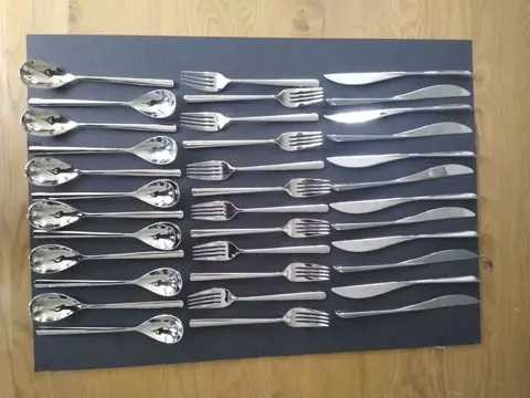 Wedgwood - Wedgwood - Bestek, Bestek voor 12 personen (36)