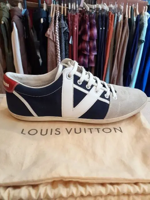 Louis Vuitton - Sneakers - Maat: Schoenen / EU 40,5