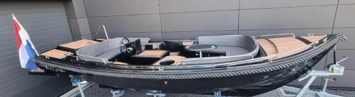 Gentle Julia 710 Sloep | 7 meter | Motor in de bun