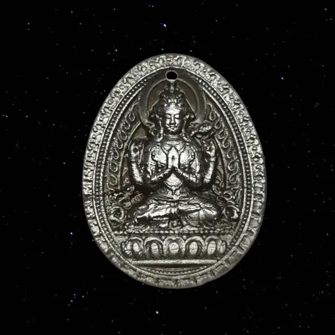 GESNEDEN AMULET in METEORIET Muonionalusta METEORIET