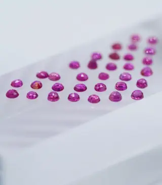 33 pcs Roze tot rood Ruby, geen reserve - 3.08 ct