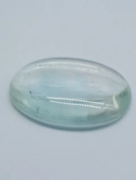 Lichtblauw (groenachtig) Topaas, geen reserve - 33.90 ct