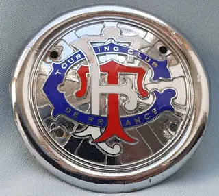 Embleem/mascotte/kenteken - Touring Club de France - Grille