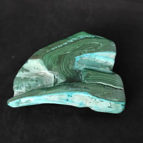 MALACHIET EN CHRYSOCOLLA Vrije vorm - 5×11×13 cm - 990 g