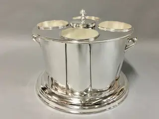 Silver-Plated, round wine cooler with ice-compartment in