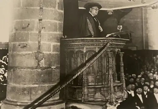 Academisch Historisch Museum Leiden - Series of 12 photos