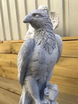 Tuinbeeld adelaar , kado