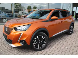 Peugeot e-2008 EV Allure Pack 50 kWh Airco Carplay incl. BTW