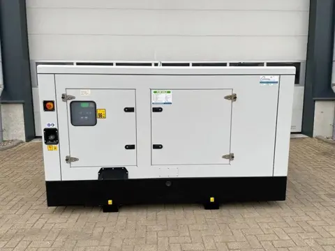 Himoinsa Iveco 100 kVA supersilent (bj 2024)