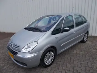 Citroën Xsara Picasso 1.6i-16V Caractère ( APK KEURING BIJ AFLEVERING! )