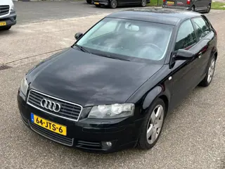 Audi A3 Attraction pro line BIEDING GEVRAAGD ZO MEENEMEN