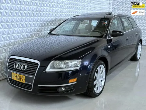 Audi A6 Avant 3.2 FSI quattro Schuifdak + Navigatie